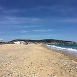 Avec Piscine, Parking Prive Et Wifi - Proche Et Commerces A - Fr-1-338-574 *