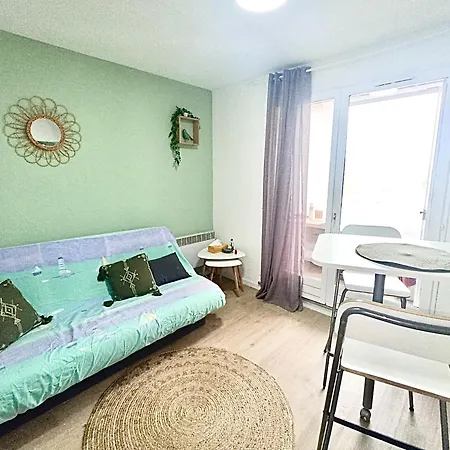 Avec Piscine, Parking Prive Et Wifi - Proche Et Commerces A - Fr-1-338-574 *