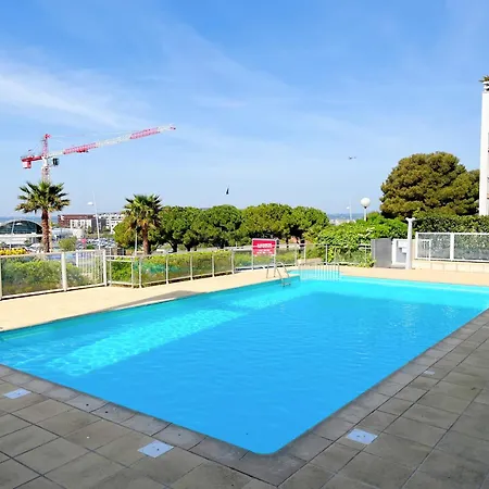 Avec Piscine, Parking Prive Et Wifi - Proche Et Commerces A - Fr-1-338-574 Apartman *