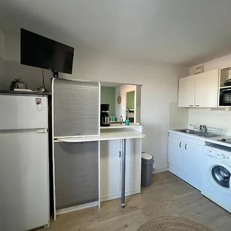 Avec Piscine, Parking Prive Et Wifi - Proche Et Commerces A - Fr-1-338-574 Lejlighed *