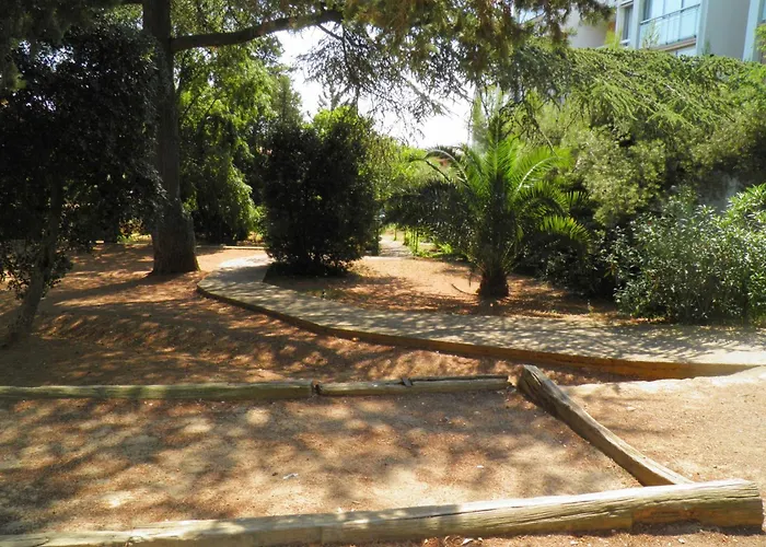 Avec Piscine, Parking Privé Et Wifi - Proche Et Commerces à - Fr-1-338-574 Appartamento *